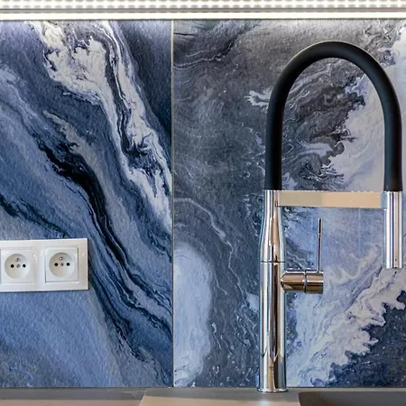 Hvilestay - Prywatne Miejsce Parkingowe * סופוט